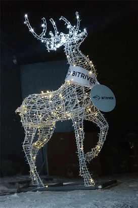 Светодиодная уличная фигура Гордый олень с брендированием